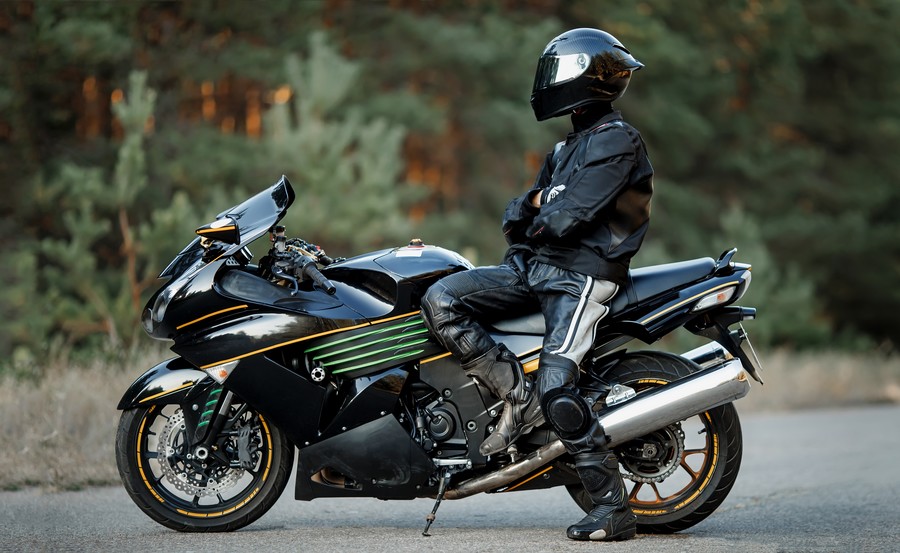 Vožnja motocikla na visokim temperaturama