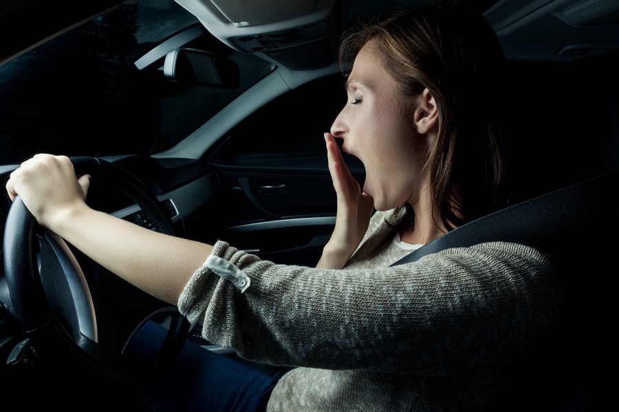 Kako auto prepoznaje umornog vozača?