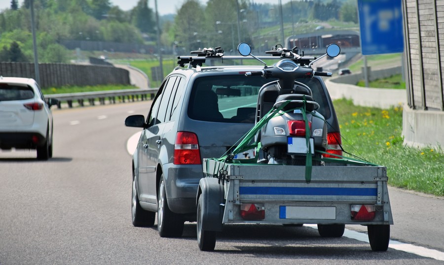 Na koji način transportovati skuter ili motocikl?