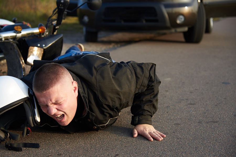 Kako reagovati u slučaju pada sa motocikla?