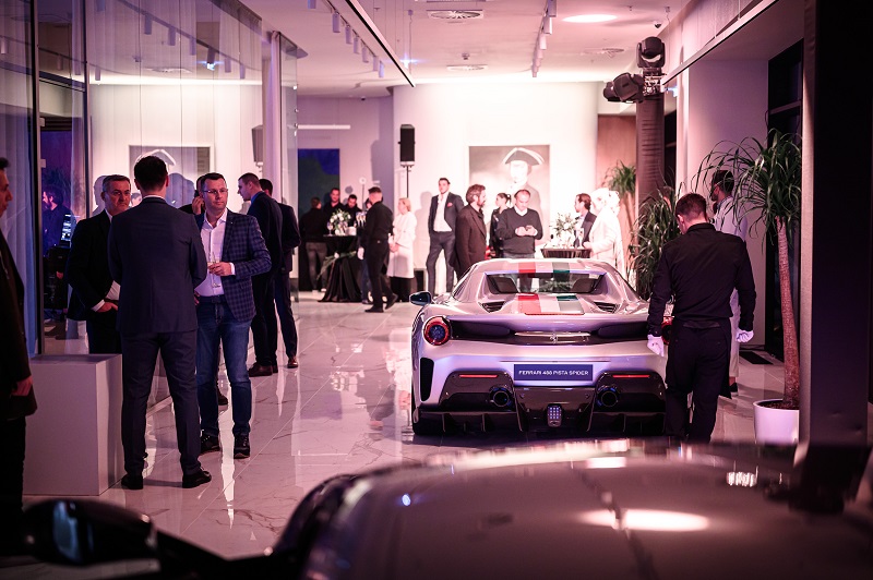 OMR Luxury Store Dobro došli u svet luksuza!