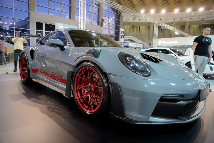 Otkrivamo čiji je Porsche koji je privukao pažnju na Sajmu: Vrednost na oglasima mu prelazi pola miliona evra