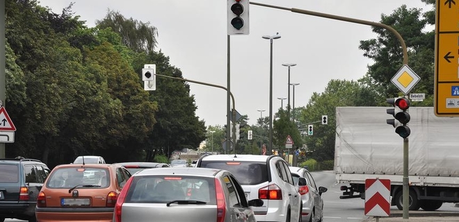 Kako Da Kupim Auto Od Fizickog Lica U Vanrednom Stanju