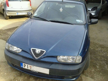 Alfa Romeo 146