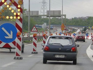 Izmene saobraćaja u zoni petlje "Dušanovac" od 27. jula - Zatvorena polovina puta u smeru Beograd-Ni
