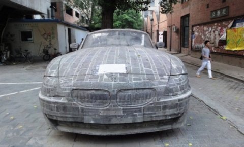 Prodat BMW od cigala